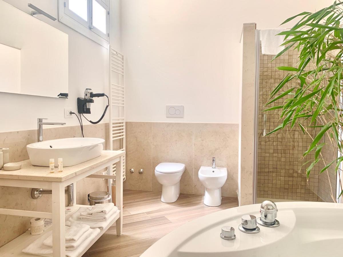 Dimora San Biagio Suites&Apartment Lecce Kültér fotó