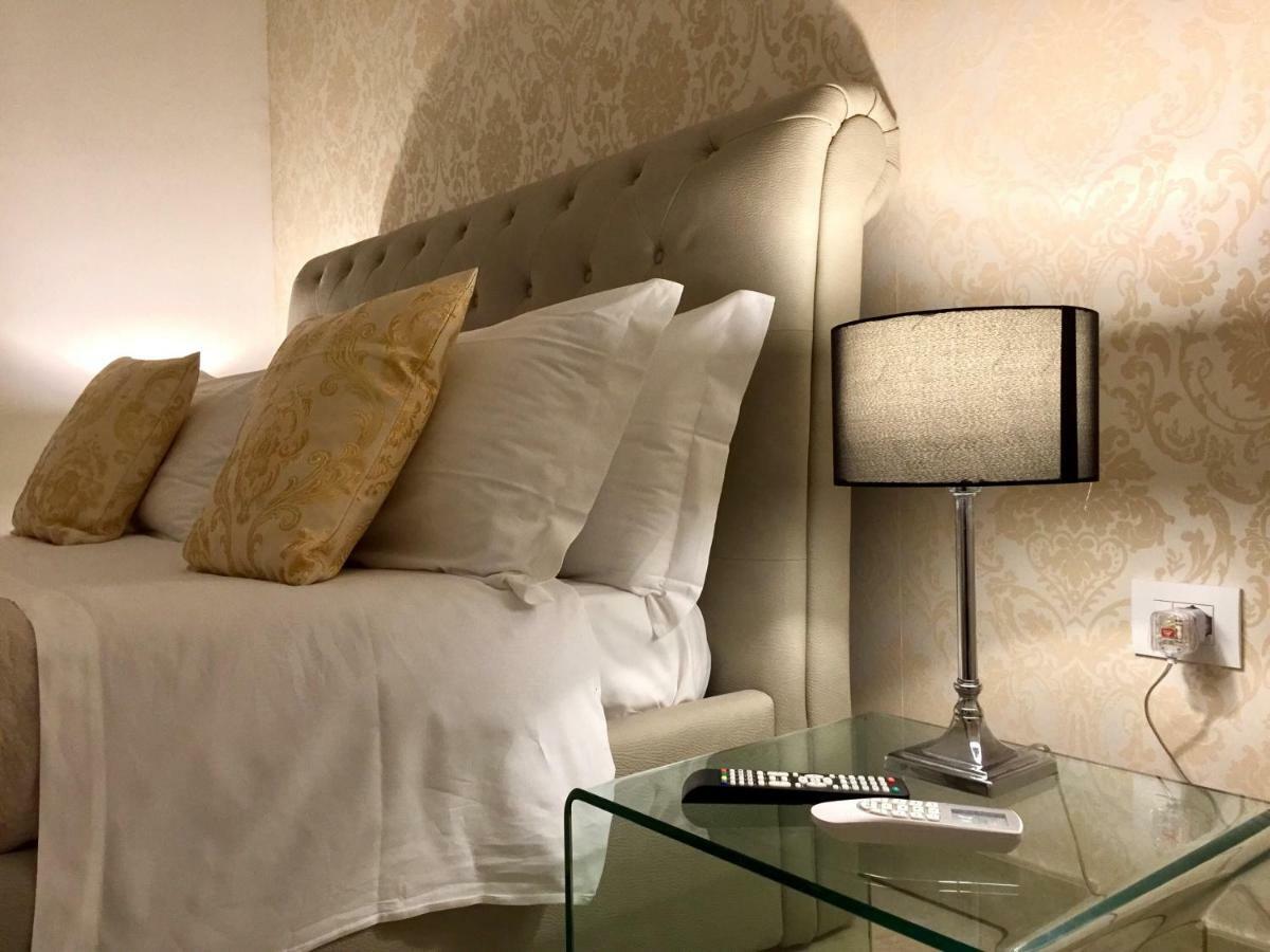 Dimora San Biagio Suites&Apartment Lecce Kültér fotó